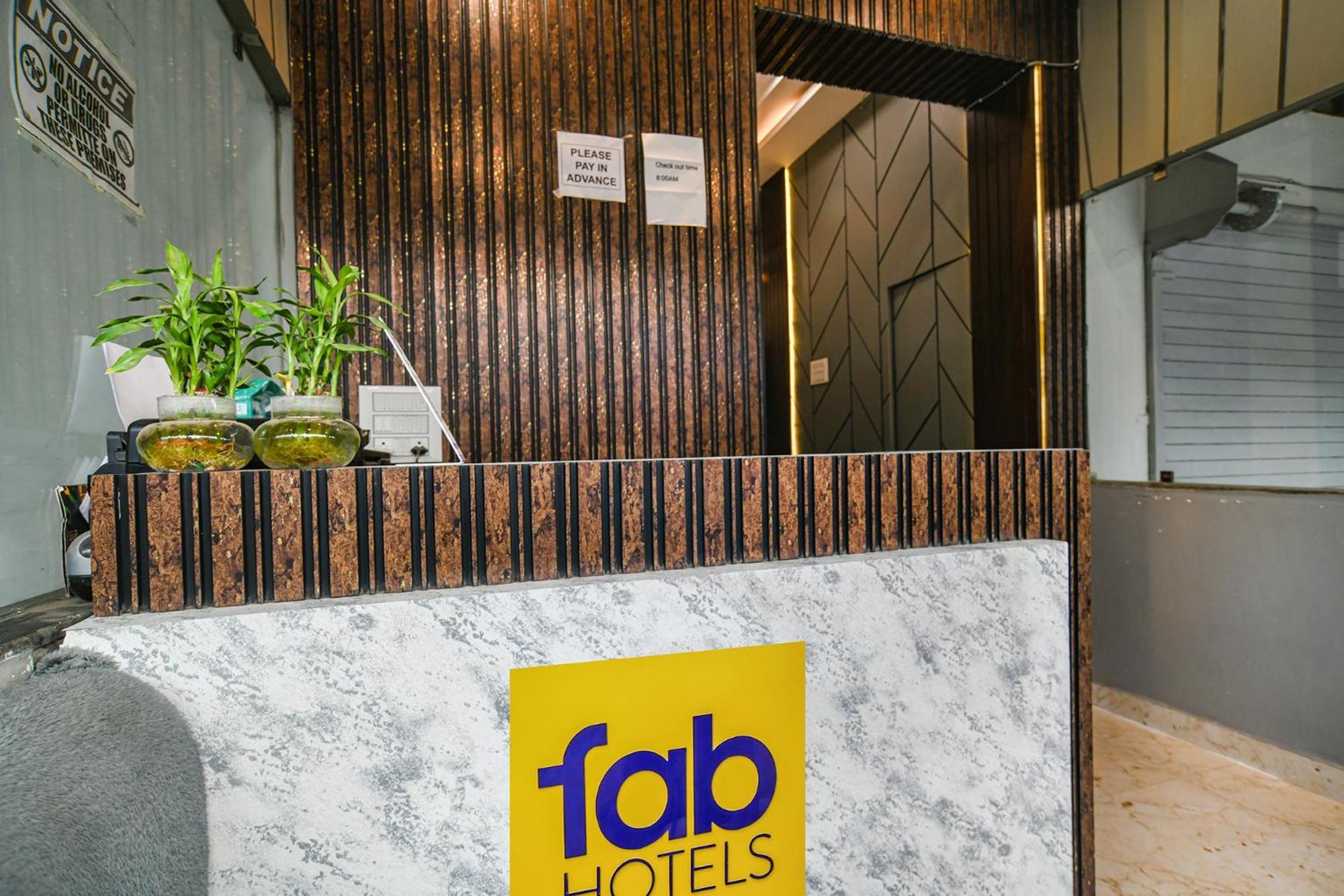 Fabexpress Orbit Hotel Ujjain Exterior photo